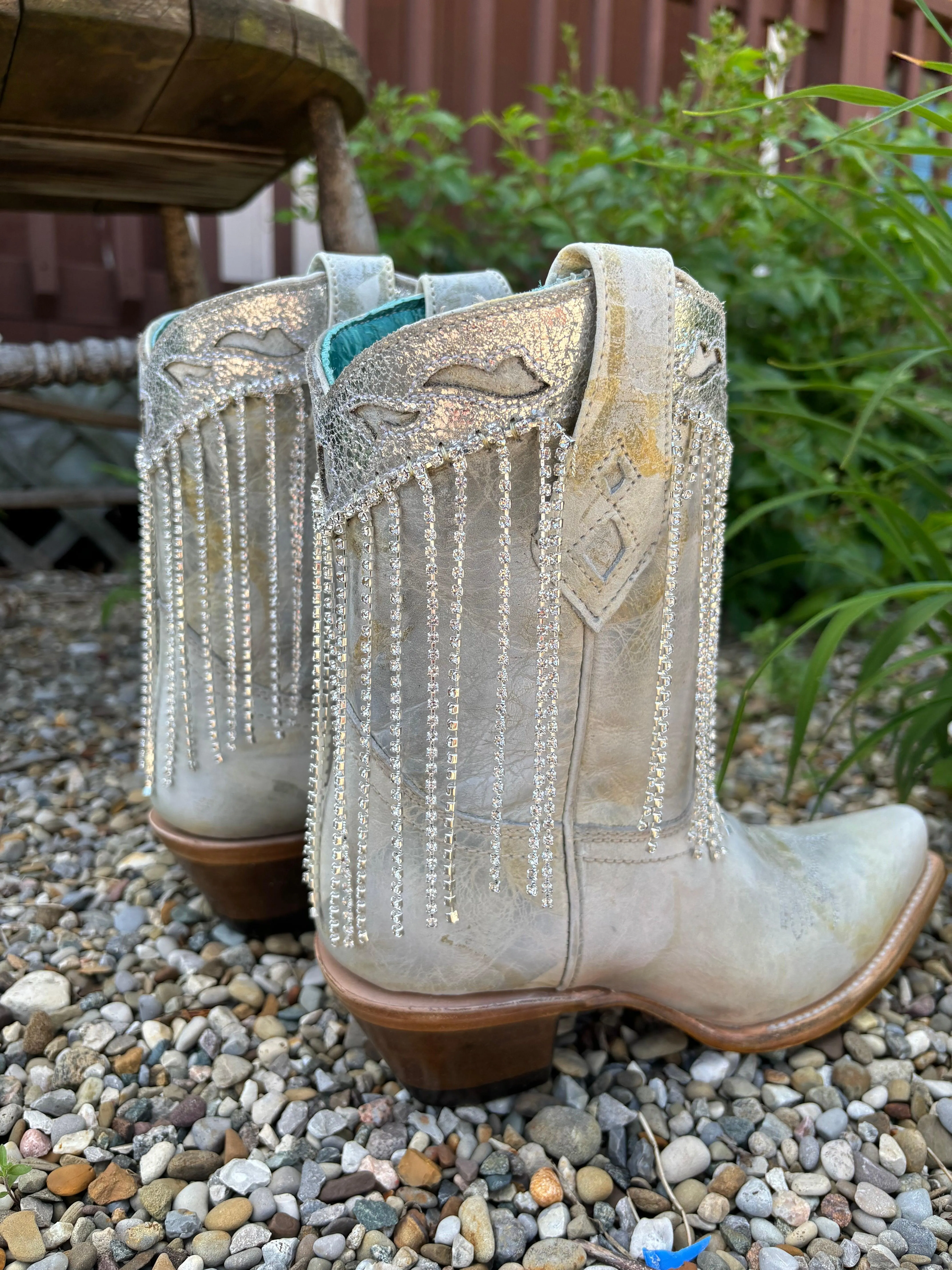Corral Women's White & Silver Overlay Crystal Fringe Snip Toe Ankle Cowgirl Boots Z5250