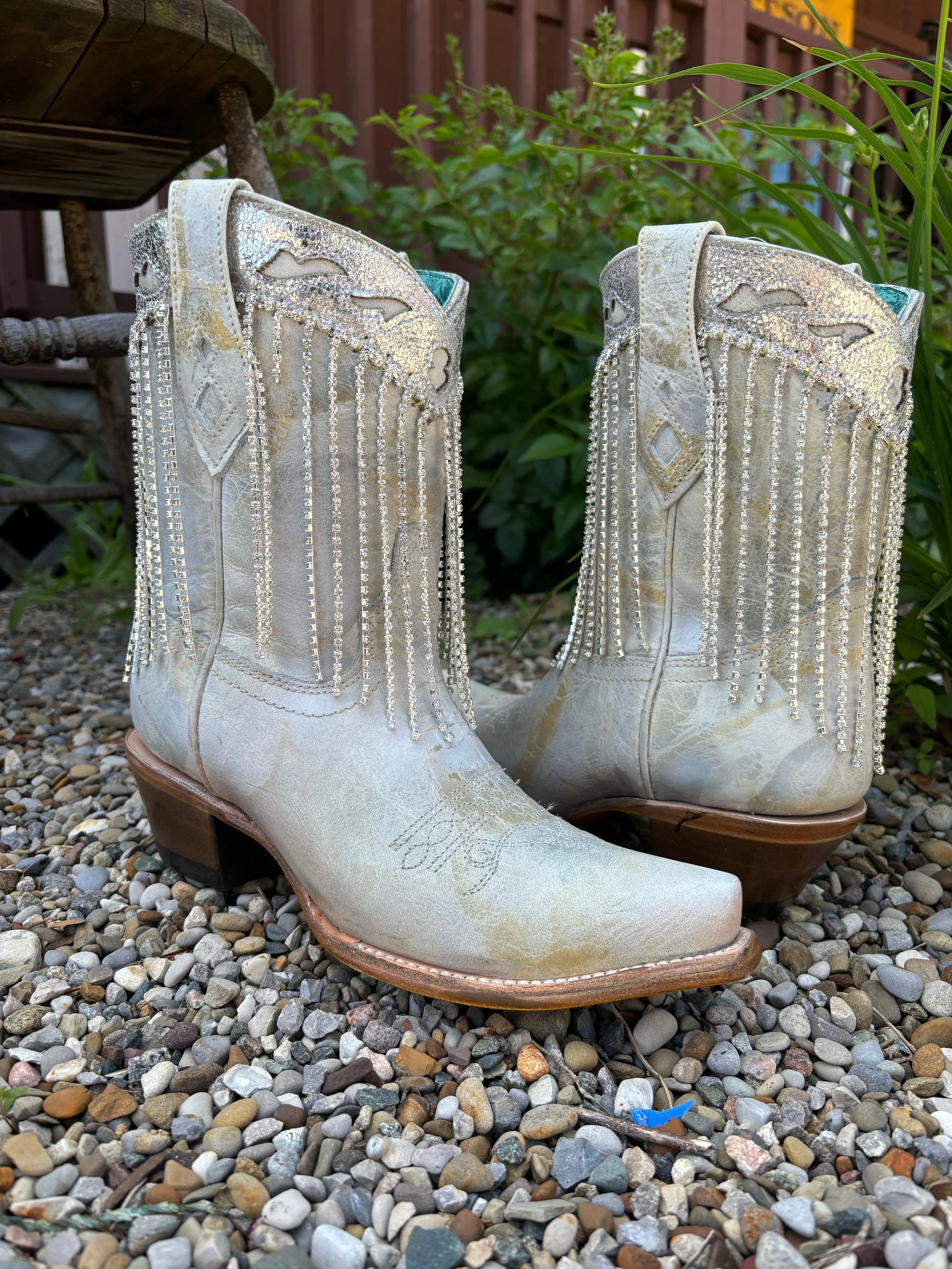 Corral Women's White & Silver Overlay Crystal Fringe Snip Toe Ankle Cowgirl Boots Z5250