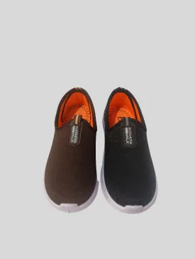 Soft canvas shoes